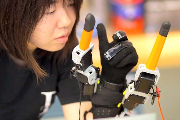 Here’s That Extra Pair of Robot Fingers You’ve Always Wanted